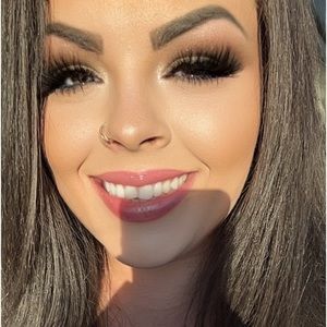 Meet your Posher, Shelby